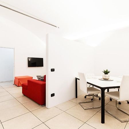 Апартаменты Loft Near Duomo Комо Экстерьер фото