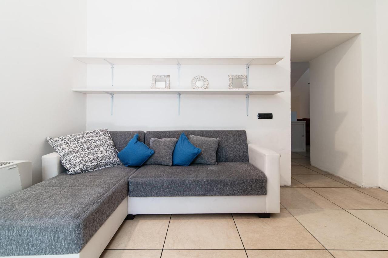 Апартаменты Loft Near Duomo Комо Экстерьер фото