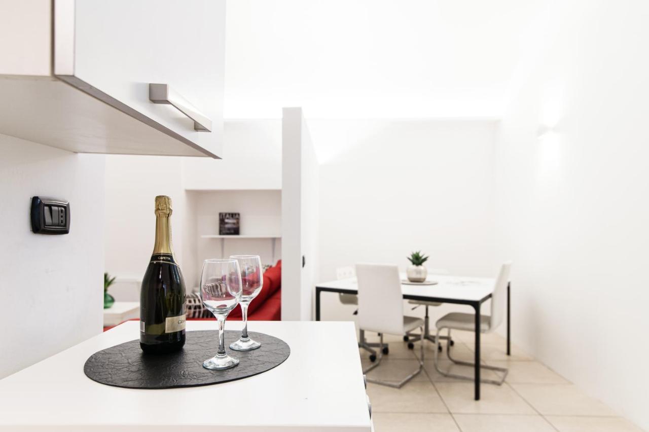 Апартаменты Loft Near Duomo Комо Экстерьер фото
