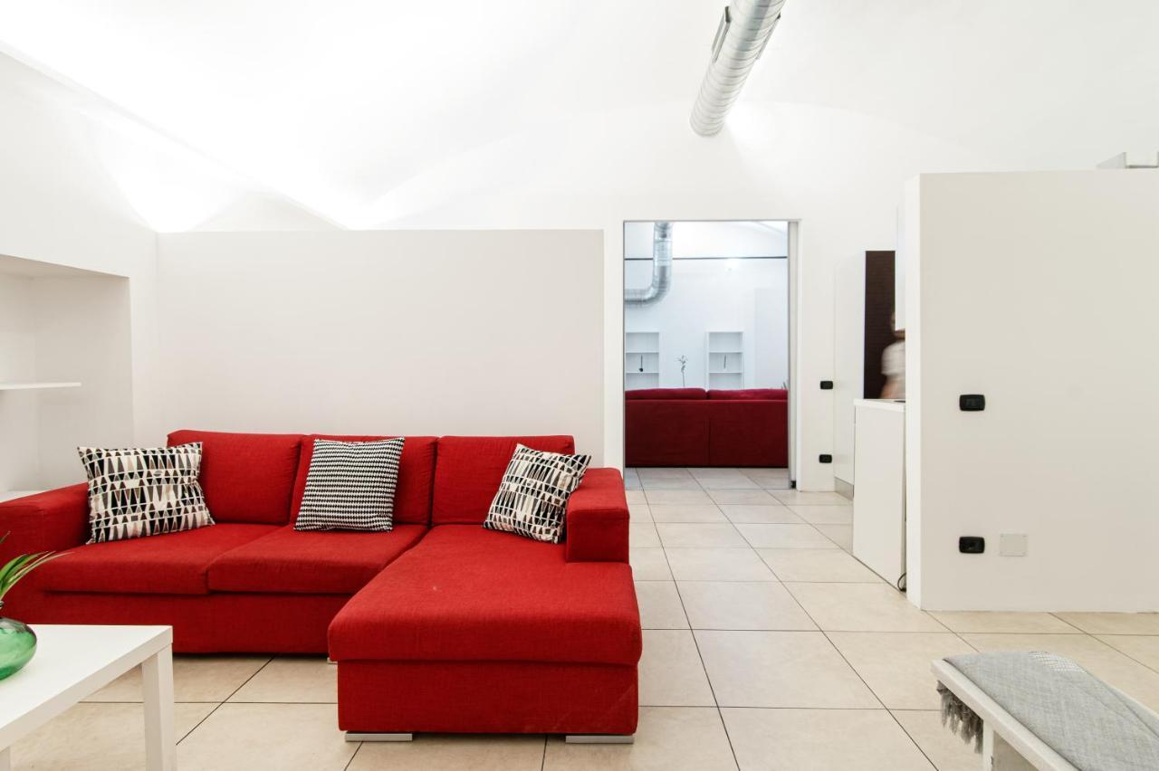 Апартаменты Loft Near Duomo Комо Экстерьер фото