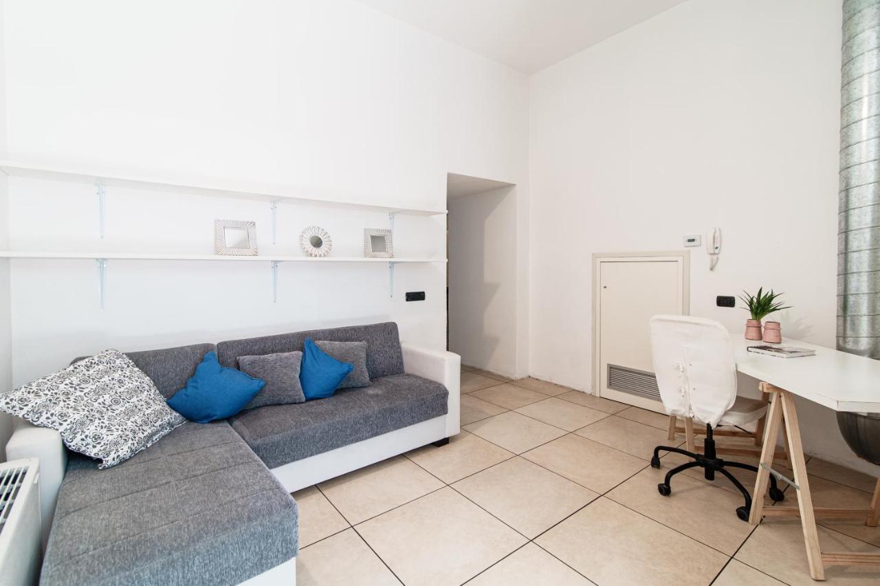 Апартаменты Loft Near Duomo Комо Экстерьер фото